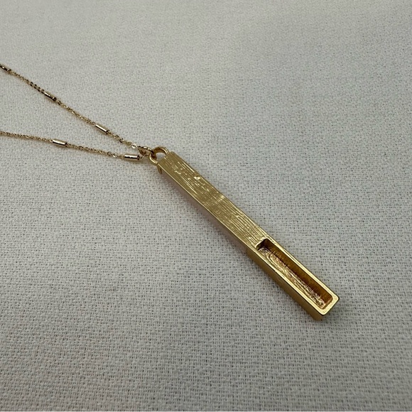 Pendant Mama Necklace Gold Tone Pink Stone - Picture 4 of 8